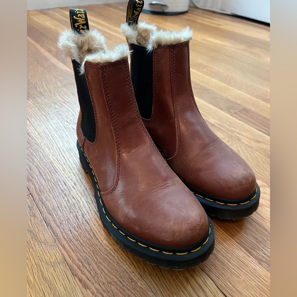 Dr Martens Fuzzy Lined Chelsea Boots